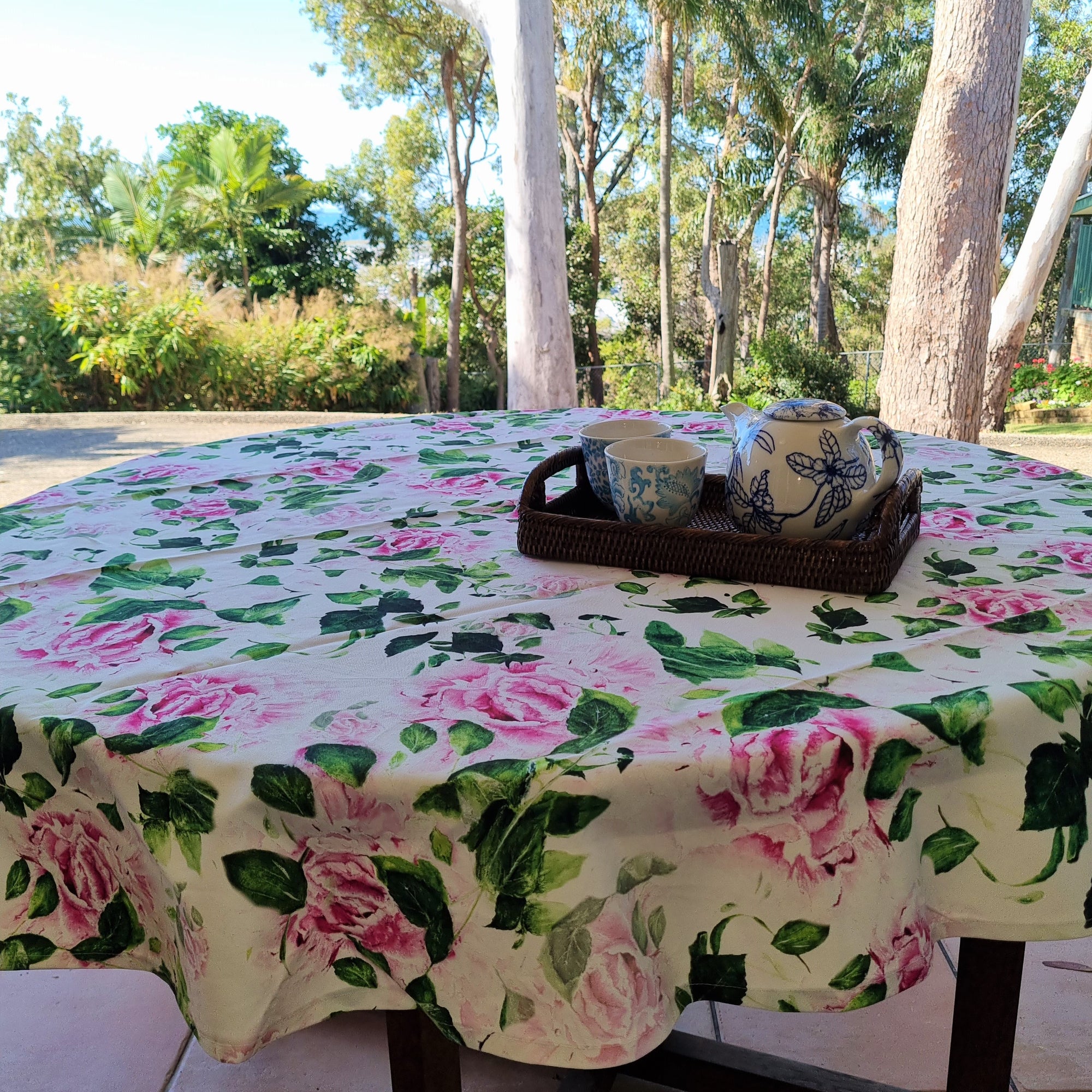 Tablecloth - Peony Round