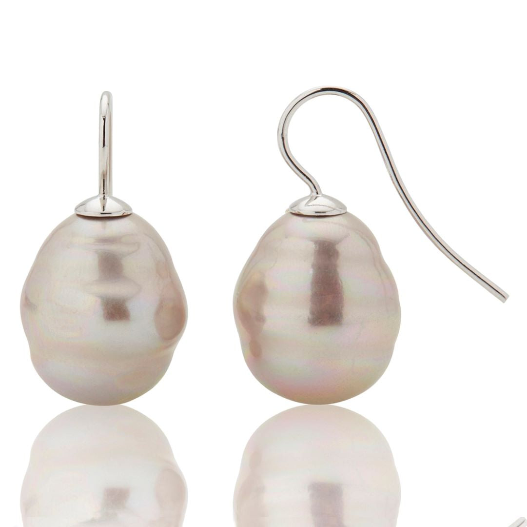 Medium Potato Pearl Earring